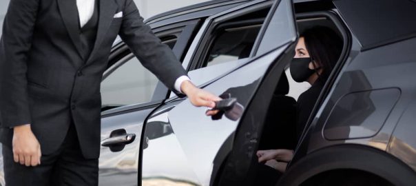 boston to agawam shuttle service